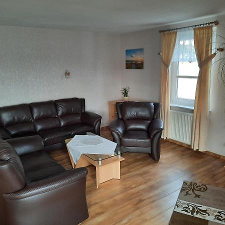 萨斯尼茨Ferienhaus In Hafennahe公寓 外观 照片