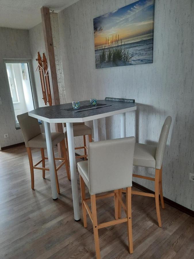 萨斯尼茨Ferienhaus In Hafennahe公寓 外观 照片